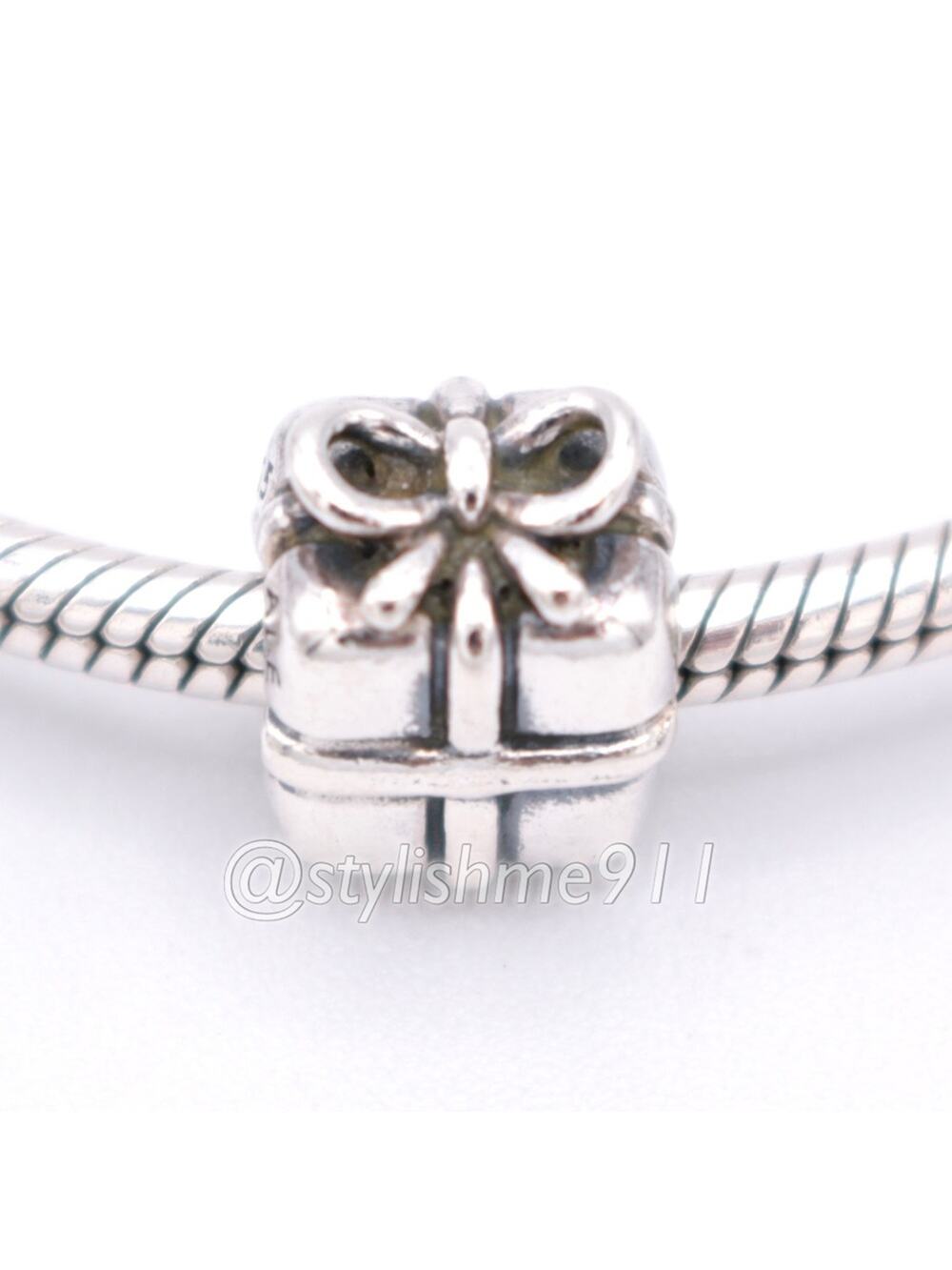 Authentic PANDORA Present Charm - 790300